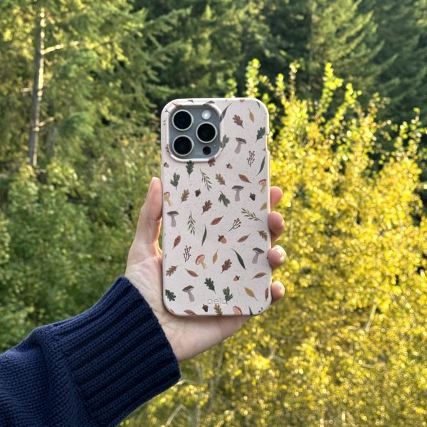 Seashell Woodland Harvest iPhone 14 Plus Case Supply